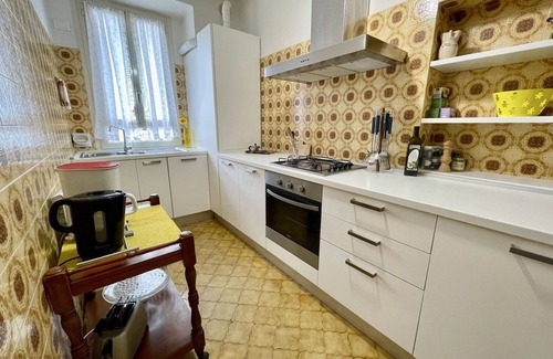 Baveno House | Wonderful private villa for 5 guests with WIFI, TV and balcony
