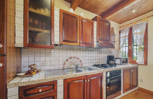 San Carlo Terme House | Wonderful private villa for 4 people with WIFI, TV, patio, pets allowed and parking
