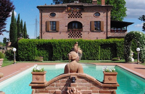 Foiano della Chiana Villa | Wonderful villa with private pool near Arezzo