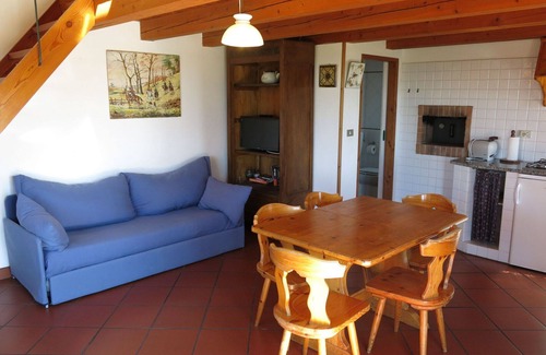 Grazzano Badoglio House | Wonderful villa for 4 guests with pool, WIFI, A/C, TV, terrace and parking