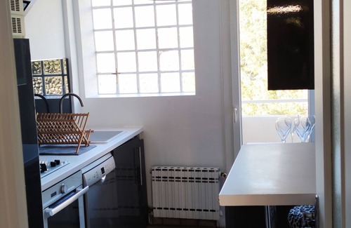 Vauban Apartment | Wonderful view Basilique NotreDame private parking & exteriors