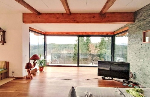 Techelsberg am Worther See Villa | Wonderful villa for 7 guests with WIFI, TV, terrace and parking