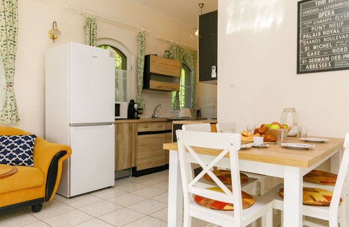 Balatonoszod House | Wonderful villa for 5 guests with A/C, WIFI, TV and terrace