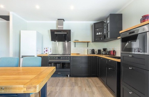 Cavaliere House | Wonderful villa for 4 people with WIFI, A/C, TV, terrace and parking