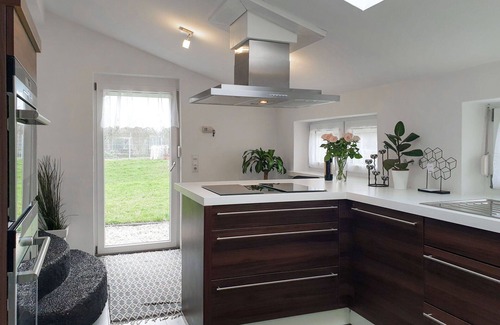 Schwanau House | Wonderful villa for 4 guests with WIFI, hot tub, TV and terrace