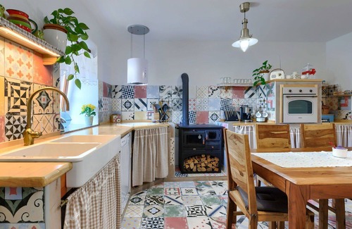 Grabri House | Wonderful villa for 6 people with A/C, WIFI, private pool, TV, terrace and parking