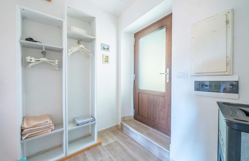 Maccagno House | Wonderful villa for 7 guests with WIFI, terrace and pets allowed