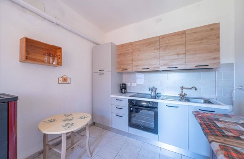 Maccagno House | Wonderful villa for 7 guests with WIFI, terrace and pets allowed