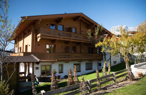 Going am Wilden Kaiser Apartment | Wood Apartments by Trendlbrugger