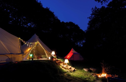 Abergele Cabin | Wood Cabin & 4 Large Bell Tents - Hapus Hideaway