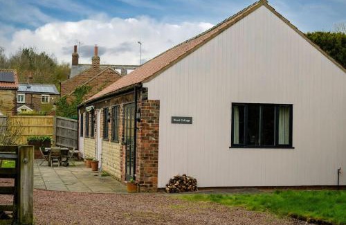 Thornton-le-clay House | Wood Cottage