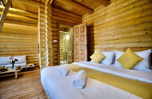 Mayrouba Hotel | Wood Hills Hotel & Resort