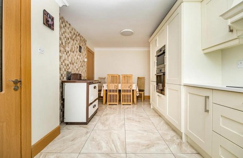 Tullamore Apartment | WOOD PLACE