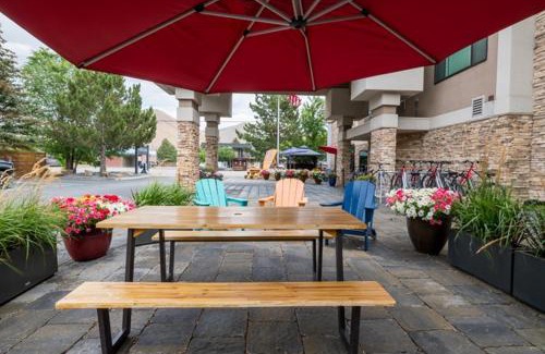 Hailey Hotel | Wood River Inn & Suite