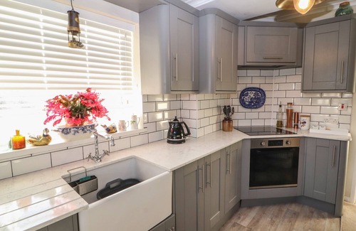 Allonby Cottage | WOODBINE COTTAGE, country holiday cottage in Allonby