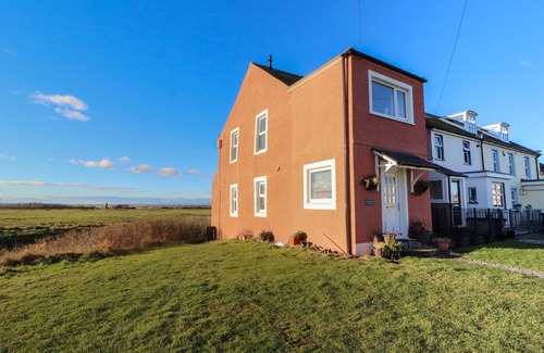 Allonby Cottage | Woodbine Cottage
