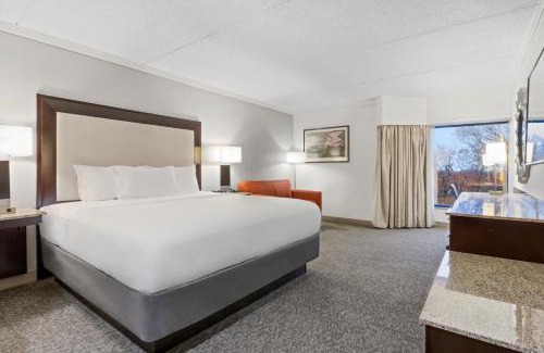 Perinton Hotel | Woodcliff Hotel and Spa