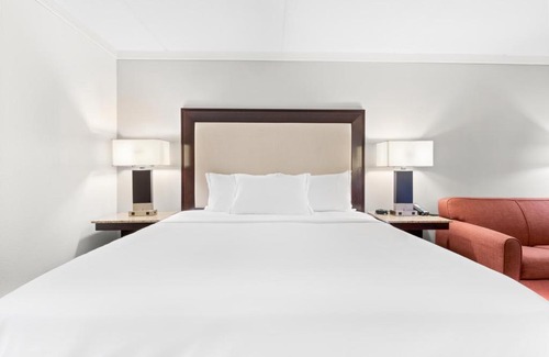 Perinton Hotel | Woodcliff Hotel and Spa