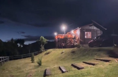 Ouro Preto Ski Chalet | Wooden chalet in honor of my late grandmother from Ouro Preto