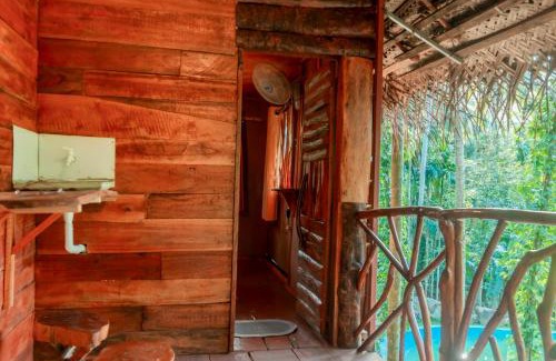 Rideegama Bed & Breakfast | Wooden Eco Cottage
