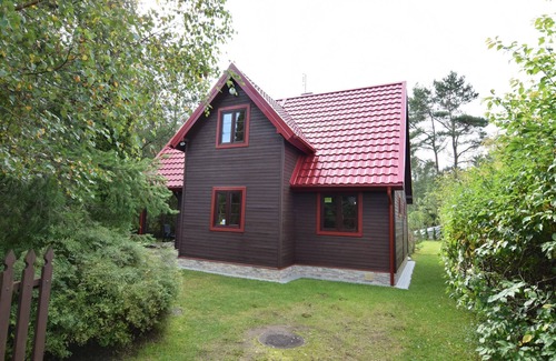 gmina Stezyca House | Wooden House by Lake Radunskie, Poland