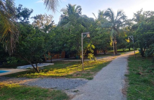 Kumbalgodu House | Wooden House Farm Stay