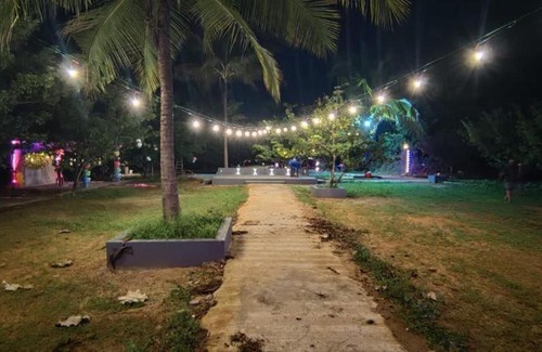 Kumbalgodu House | Wooden House Farm Stay