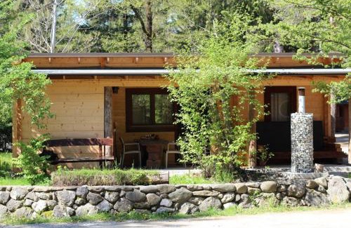 Varpolje Ski Chalet | Wooden lodge with jacuzzi