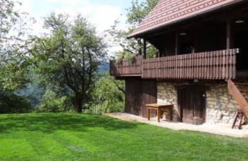 Vransko House | Wooden love nest