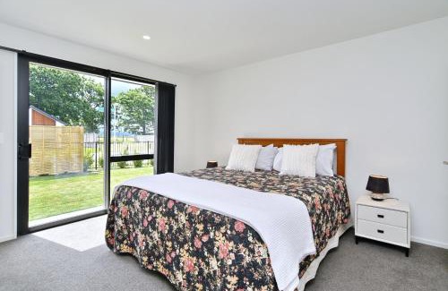 Woodend House | Woodend Getaway Haven - Christchurch Holiday Homes