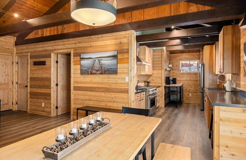 McKinney Estates House | Woodland Cabin Retreat