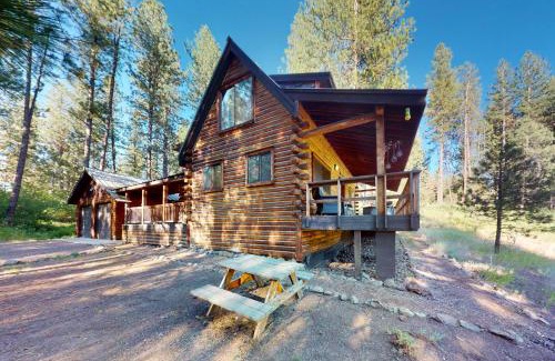 New Meadows House | Woodland Chalet