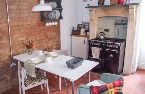 Little Malvern Cottage | Woodland Cottage