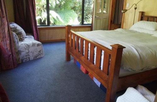 Parapara Apartment | Woodland eco retreat