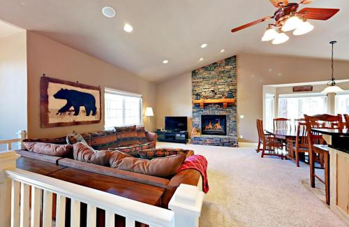 Mountain View Estates House | Woodland Haven