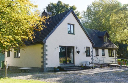 Torlundy Bed & Breakfast | Woodland House