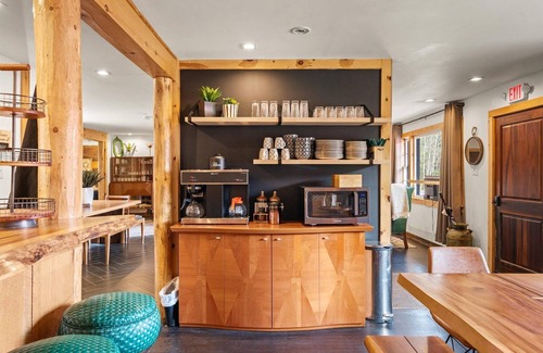 Hancock House | Woodland Retreat | Cozy King Room with Whimsical Forest Charm