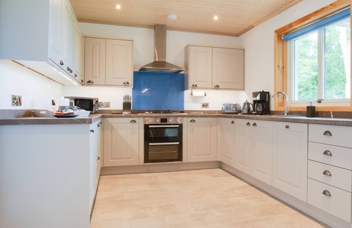 Penally House | Woodland View - Three Bedroom House, Sleeps 6