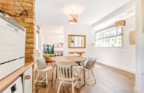 Deal Cottage | Woodlands By The Sea Cottage