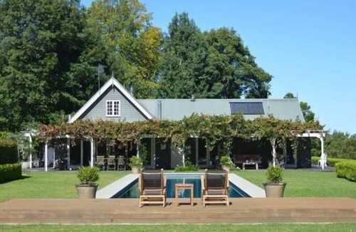Browns Mountain House | Woodlands, Luxury Retreat near Berry