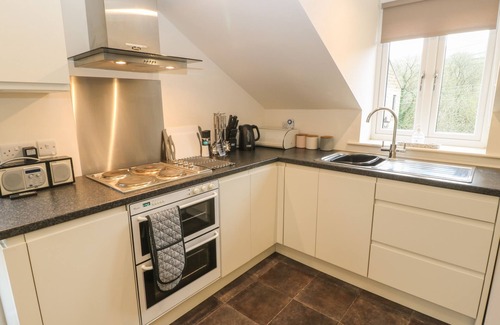 Sutton-in-Craven Cottage | WOODLANDS, pet friendly, with open fire in Cononley