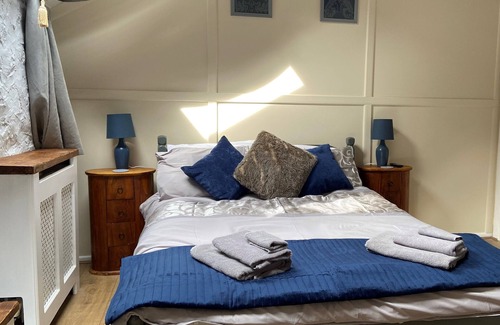 Cheriton Bishop House | Woodleigh Coach House