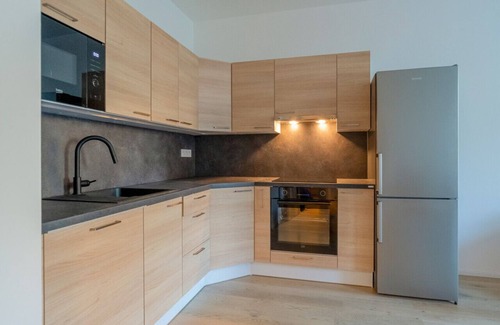 Smichov Apartment | Woodley Apartment & Parking