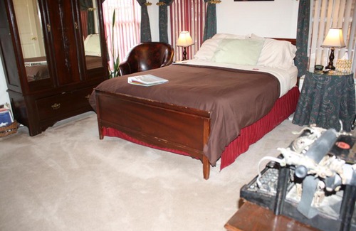 Tech Terrace Bed & Breakfast | Woodrow House Bed & Breakfast