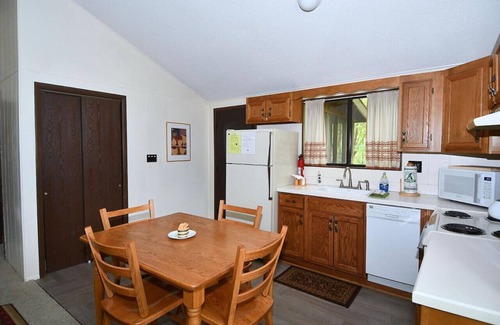 The Woods House | Woods Song - Hot Tub | Fireplace | Golf | Pool Pass | Woods Resort | Grill