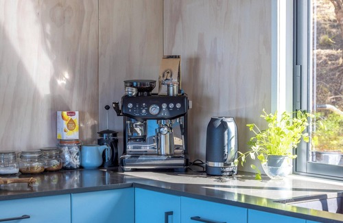 Omiha House | Woodside Bay Cottage