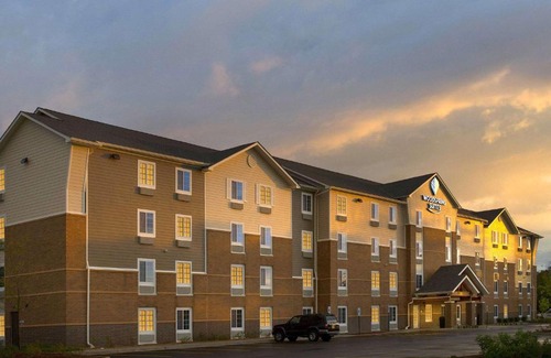 Darien Hotel | WoodSpring Suites Chicago Darien