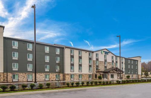 Bearss Plaza Hotel | WoodSpring Suites Tampa Airport North Veterans Expressway