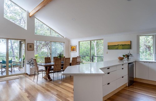 Ocean Beach House | Woodstock I Private Properties