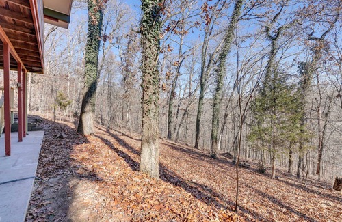 Bella Vista House | Woodsy Bella Vista Vacation Rental w/Game Room!